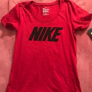 Nike shirt 👚